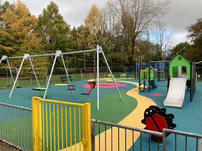 play area new ynystawe 