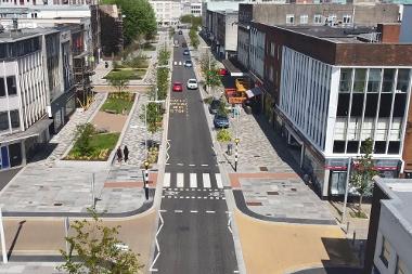 Kingsway (looking east).