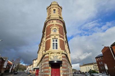 Palace Theatre.
