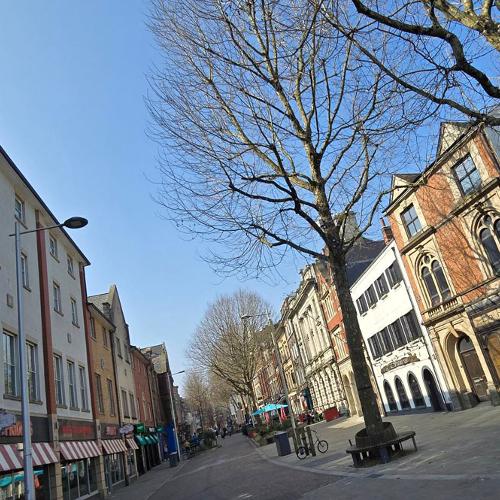Wind Street - street view from Oystermouth Road end.